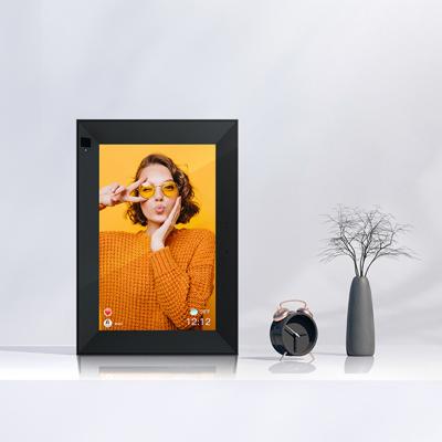 China WiFi 10.1 Inch HD Display Share Photos Videos Anywhere Via AiMOR App Custom Acryl Picture Frame for sale