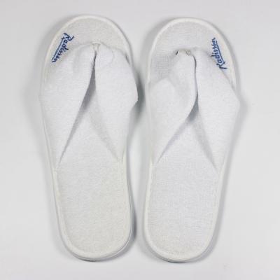 China 29*11CM White Bathroom Slippers Unisex Eva Hotel Flip Flops for sale