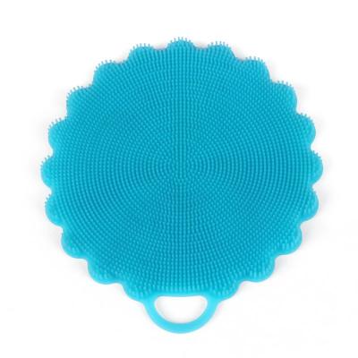 China Multifunctional Rubber Flower Shaped Silicone Flexible Heat Resistant Brush , Kitchen Cleaning Great Helper for sale