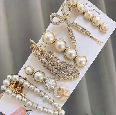 China Fashion Pearl Women Wedding Hair Charms Jewelry For Hair Braids Accessories Ornaments Headband Holds Hair Comb Chinese Pin Chain for sale