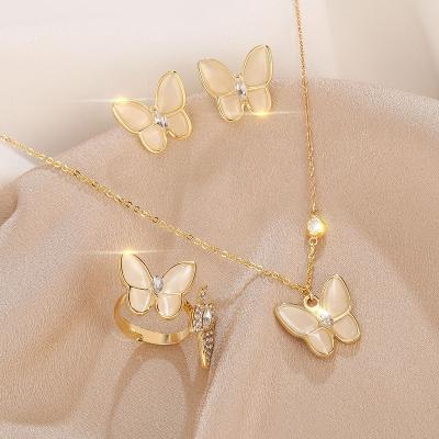 China Environmental Friendly Statement Earing And Necklace Set Choker Initial Fashion Jewelry 2021 Trendy 18k Gold Chain Butterfly Necklace Charm Women Sets for sale