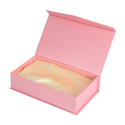 China Recycled Materials Packaging Luxury Cosmetics Paper Boxes for sale