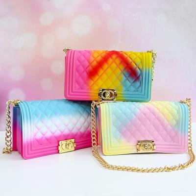 China Portable bags ladies fashion bright color bags jellybag 2022 for women for sale