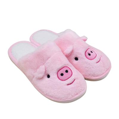 China New thermal cartoon warm slippers couple cotton slippers home plush thickened cotton slippers for sale