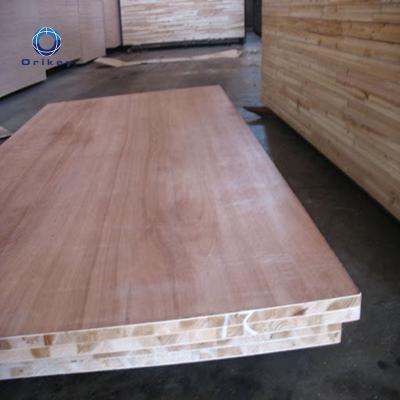 China 15-25mm Traditional Block Board Factory For Furniture Engineer Veneer Black Walnut Grain Block Board With Paulownia/Malacca/Combi Core for sale