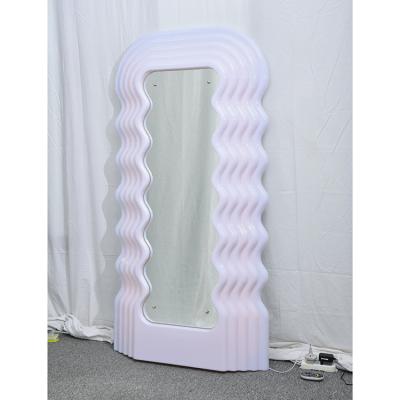 China Modern Full Body Mirror Makeup Factory Wavy Wave Floor Mirror With Led Light Pink Color for sale