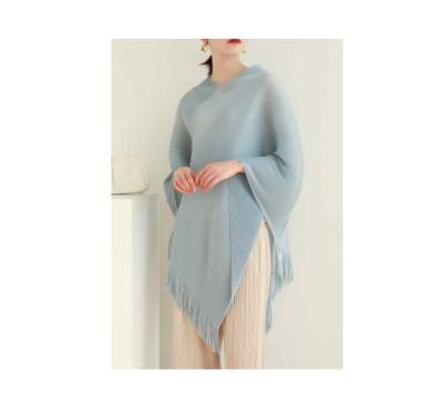 China Wholesale Neck Fringed Cape Women's Turtle Waist Long Sleeve Shawl Shawl Sweater Coat QUICK DRY for sale