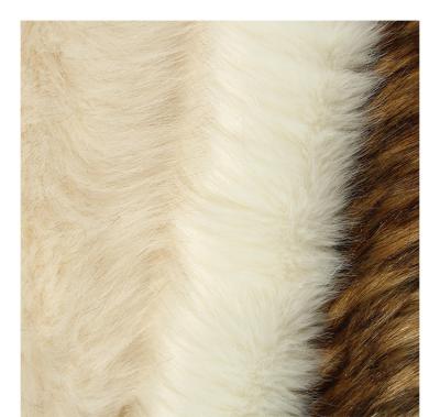 China Soft Hand Feeling Fashion Faux Fox Fur Super Soft Silver Fabric for sale