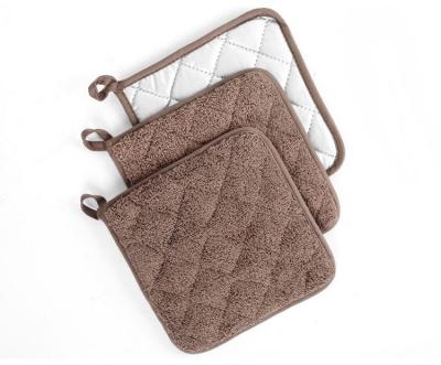 China New Arrivals Towel Insulation Place Pad Viable Potholders Oven Potholders Placemats Cotton for sale