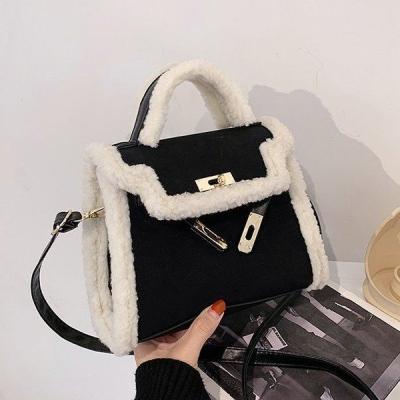 China Lady Top Sale Guaranteed Quality Ladies Bags Women Fashion 2021 Summer Tote Single Candy Wool Casual Handbags for sale