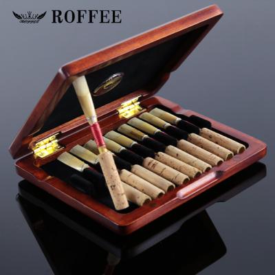 China Musical Instrument Maple Roffee Red Color Wooden Oboe Reed Case Parts For Accessories Woodwinds With Hygrometer Plug 10 Pcs Reeds for sale