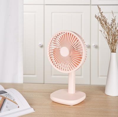 China USB Charging 5V 1A Powerful Table Fans With 10000mAh Battery for sale