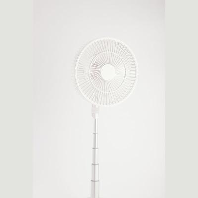 Chine Fan de oscillation portative à la maison chronométrant la fan de bureau rechargeable se pliante à télécommande à vendre