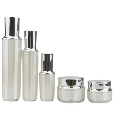 China Wholesales 30g 50g 15ml 30ml 60ml 100ml 120ml Cosmetic Luxury Acrylic Lotion Pump Lotion Bottle for sale