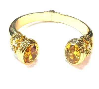 China Brazalete de piedra CZ 18K Oro Brazalete de tenis Cúbico Zirconia ECO Brazalete de cobre y latón en venta