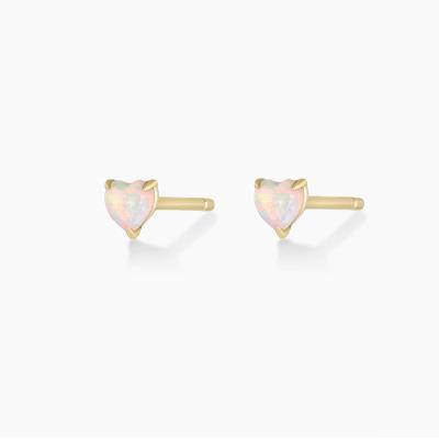 China Prong Setting Opal Heart Stud Earrings 925 Sterling Silver Dainty 18K Revestido de Ouro à venda