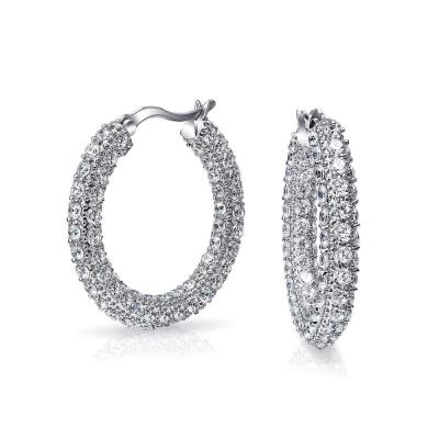 China 925 Sterling Silber Bridal Pave White CZ Hoop Ohrringe für modische Bräute zu verkaufen