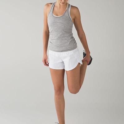 China New fashion high quality breathable compression tops white short pants for women wholesale for sale