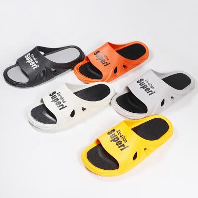 China Damping Cheap Price New Unisex Outdoor Beach Shoes Men Clogs Sandals Slider Slippers Mens Platform Sandals for sale