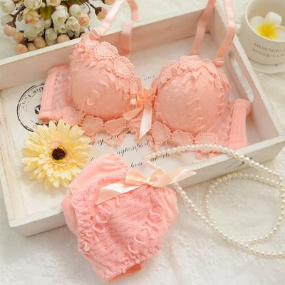 China 1960 Pump Beautiful Girls Lace Up Bra Panty Sets Cute Japanese Underwire Lift Up Lace Bra Set for sale