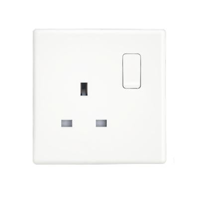 China British standard custom made socket small household wall switch socket manufacturers square hole open white WHZR001 for sale