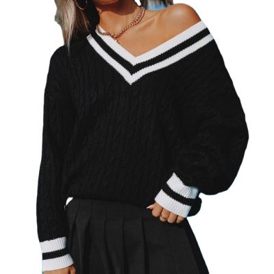 China Anti-wrinkle 2021 autumn women's black and white color contrast v-neck pullover plus size loose casual sweaters for sale