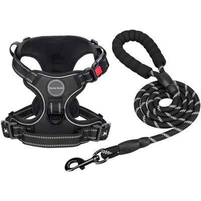 China Thoughtful No Pull Dog Oxford Reflective Adjustable Easy Control Dog Harness With Heavy Duty Leash for sale