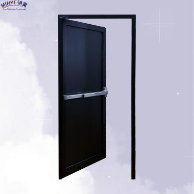 China Mejorar sus puertas exteriores con una puerta de aluminio negro de doble pivote de 2,0 mm de espesor en venta