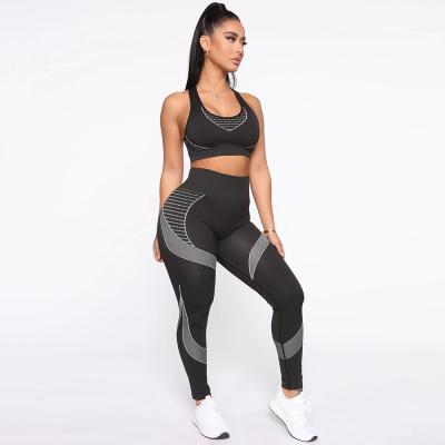 China Breathable Fitness Clothing Gym Yoga Set Seamless Crop Activewear Sets For Women for sale