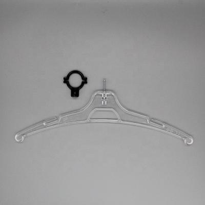 China Non-slip popular transparent crystal plastic hotel anti-theft hangers for sale