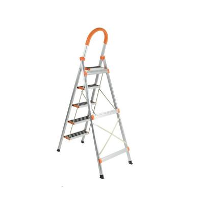 China Folding Ladders D type tube frame solft rubber pedal and non-slip pedal X belt enhanced the bearing capacity 5 step aluminum ladder for home use for sale