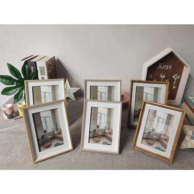 China Handmade European Style Backboard Picture Frame Picosecond White Material Moisture Proof Frame for sale