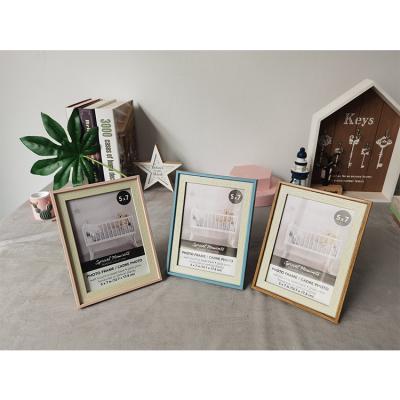 China Plastic Classic Small Picture Frame Table Photo Frame Handmade Home Household Decor Decoration for sale