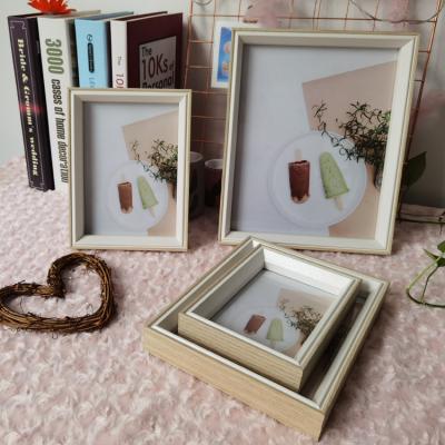 China Handmade Simple Wooden MDF Wall Hanging Mounted Decorative Picture Photo Frames For Home Decor for sale