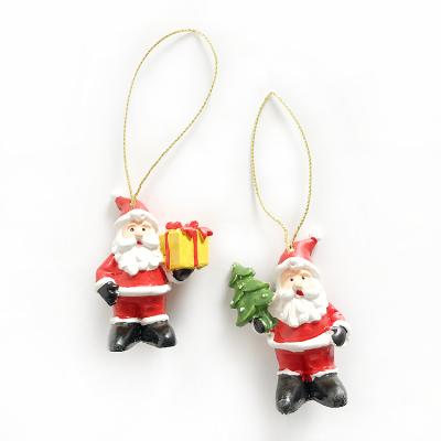 China Christamas Home Decoration Handmade Resin Christmas Tree Hanging Ornament for sale