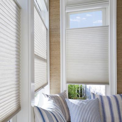 China Modern Style Durable Motorized Honeycomb Shades for sale