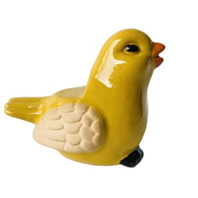 China Home Decor Porcelain Animal Figurine Statues Home Decor Custom Animal Figurine Ceramic Bird Craft Ornaments for sale