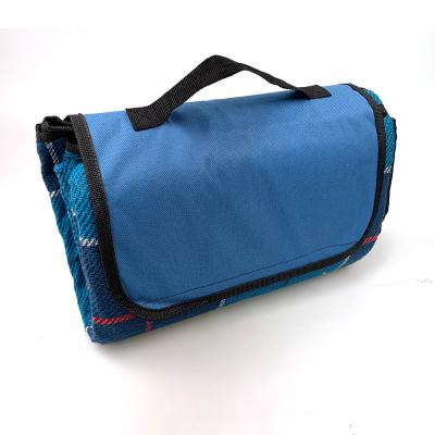 China Wholesale Eco-Friendly High Quality Light Weight Picnic Blanket Waterproof Foldable Beach Mat With Tote for sale