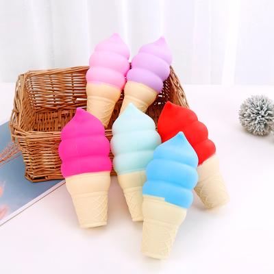 China 2021 hot sale silicone bag waterproof cute ice cream coin pouch ladies pinch monedero silicon kids custom zipper coin purse for sale