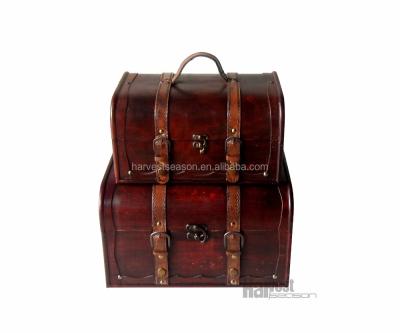 China Handmade Hot Sale Vintage LOW MOQ Wooden Treasure Chest Box for sale