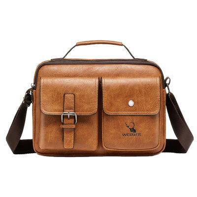 China Daily Use Large Capacity Horizontal New Men's Shoulder Bag Casual Men's Messenger Bag Retro Messenger Bag for sale