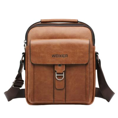 China Young Korean Style Men's Daily Use Men's Outdoor Leisure Sports Shoulder Bags Small Messenger Bags for sale