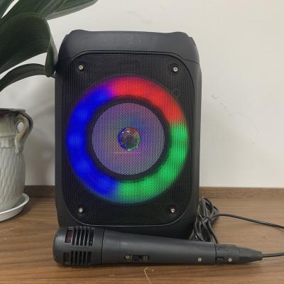 China LED 2020-2021 Flashing Light 1X5 Inch Mode BT Party Hot-selling Stereo Professional Portable Wireless Speakers With LED Light for sale