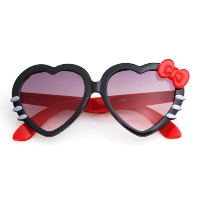 China Fashion Sunglasses Fashion Children Sunglasses Girl Cat Eye Eyeglasses Wholesale High Princess Glass Cute Baby Heart Quality Boys Party Eny for sale