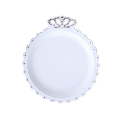 China Viable Creative Ceramic Crown Dish Gold Rim Ceramic Dish Porcelain Dish for sale