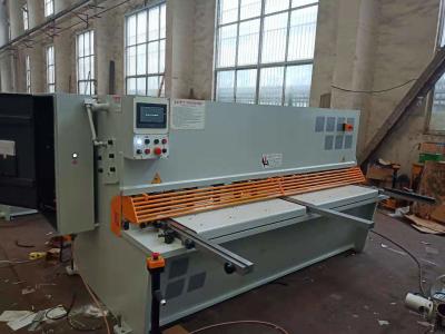 China Máquina de corte hidráulica automática CNC à venda