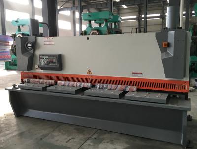 China CNC de corte del metal del equipo de la máquina de la guillotina 12m m mecánica de 2m m 10m m en venta