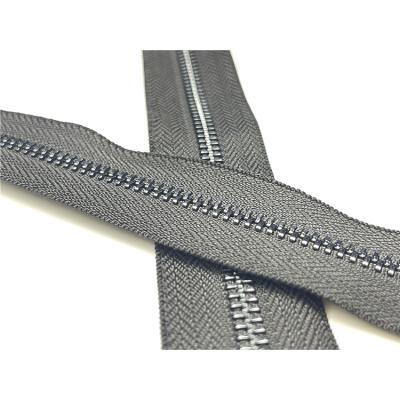 China Viable Wholesale Metal Aluminum Clogged Zippers For Hoodies Jeans Jacket Handbag Garment Zipper for sale