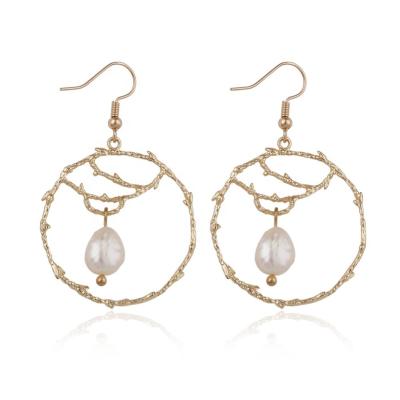 China CLASSIC Hand & Woven Round Earrings Shell Pearl Hoop Earrings Accessories Natural Copper Silk Peach for sale