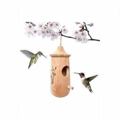 China Outdoor Hanging Garden Hummingbird House Decorative Wooden Bird Feeder Garden Bird Feeder for sale